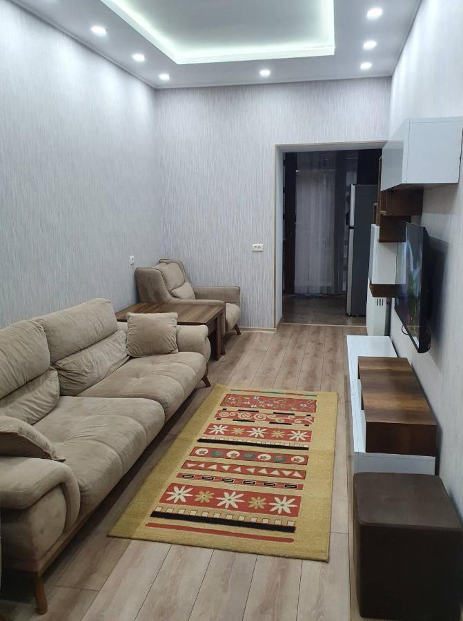 Nari Apartment Bordzjomi Buitenkant foto